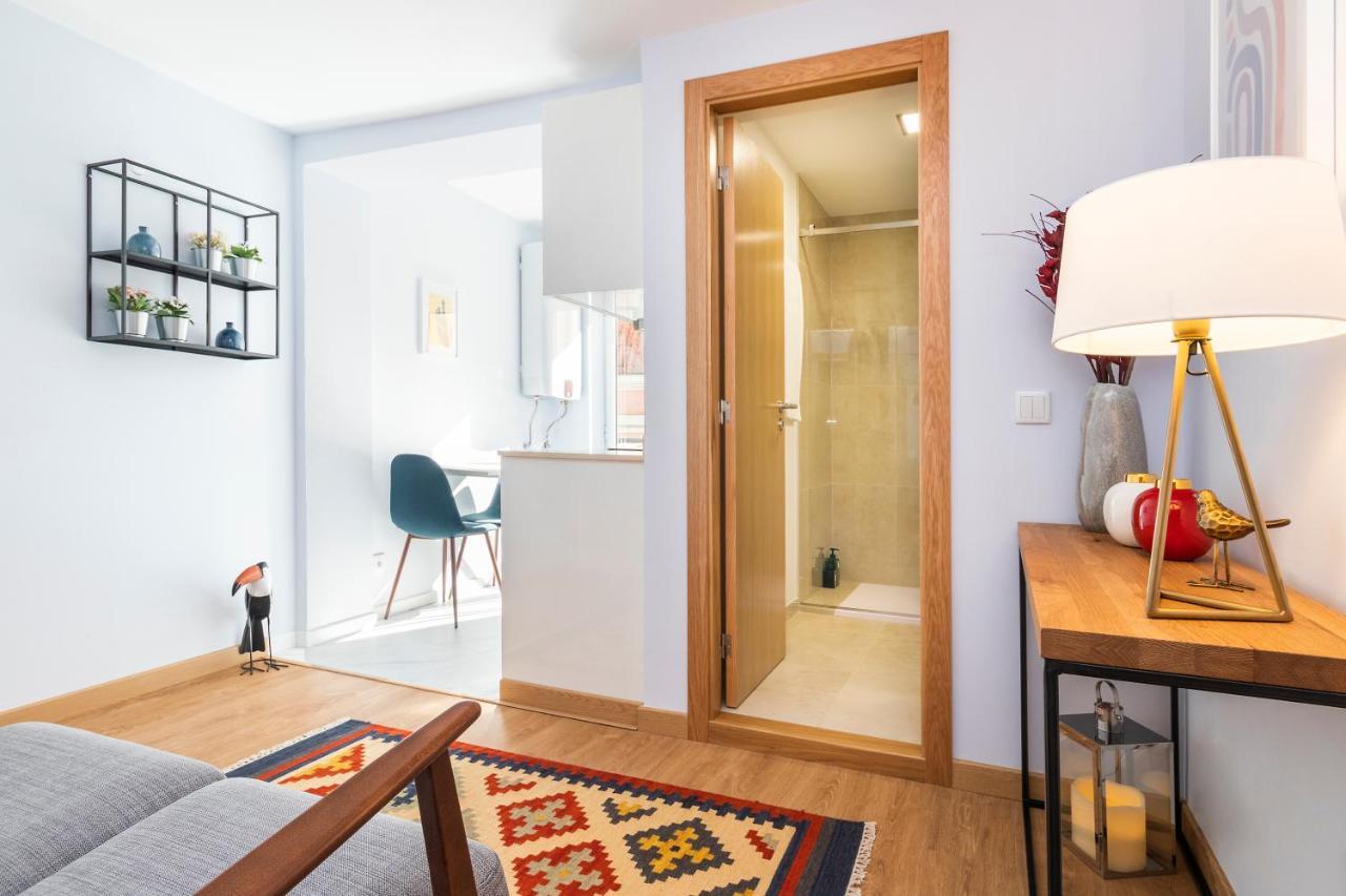 Appartement Perfect 1 Bed In Chiado With Aircon à Lisboa Extérieur photo