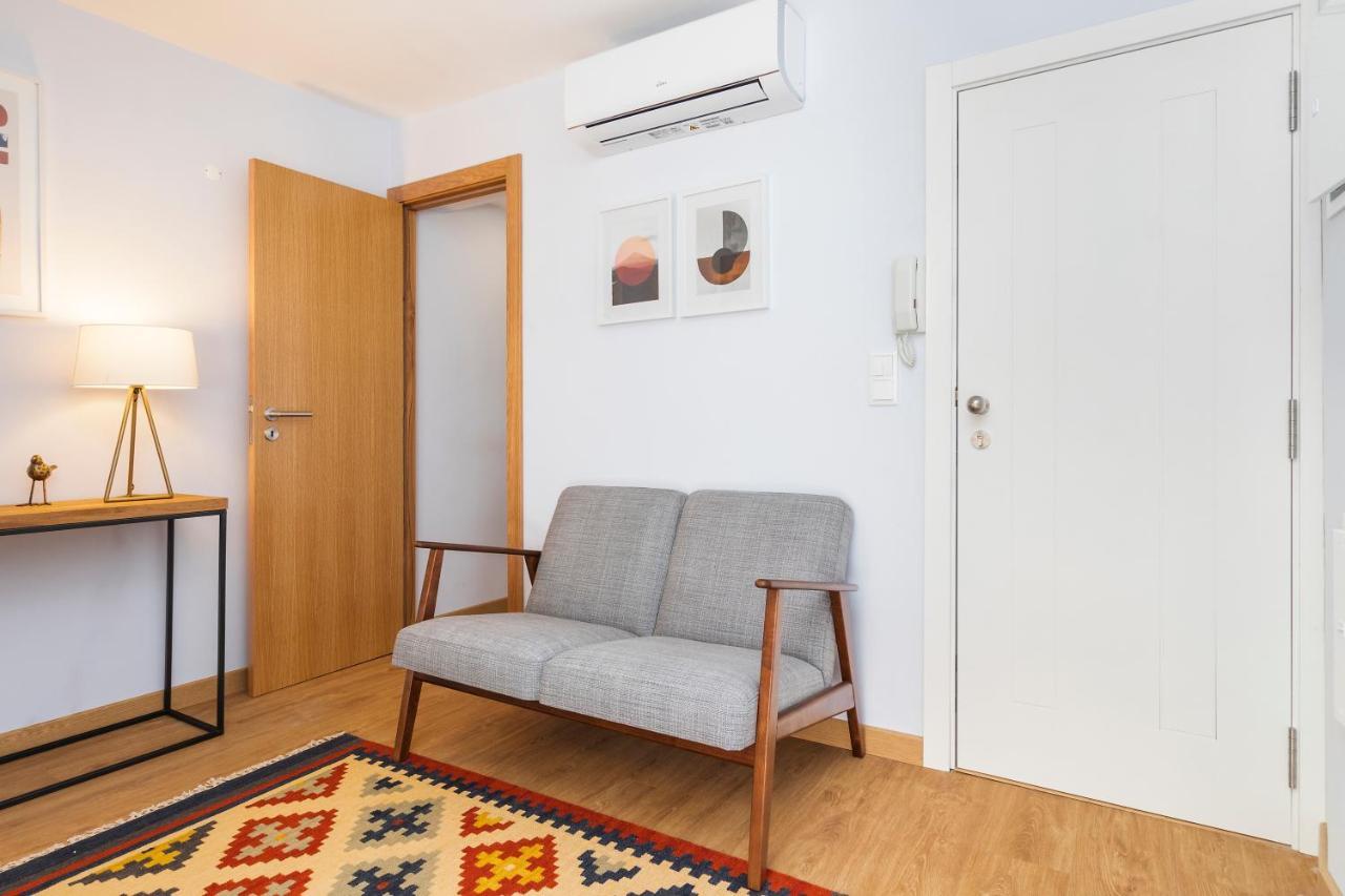 Appartement Perfect 1 Bed In Chiado With Aircon à Lisboa Extérieur photo